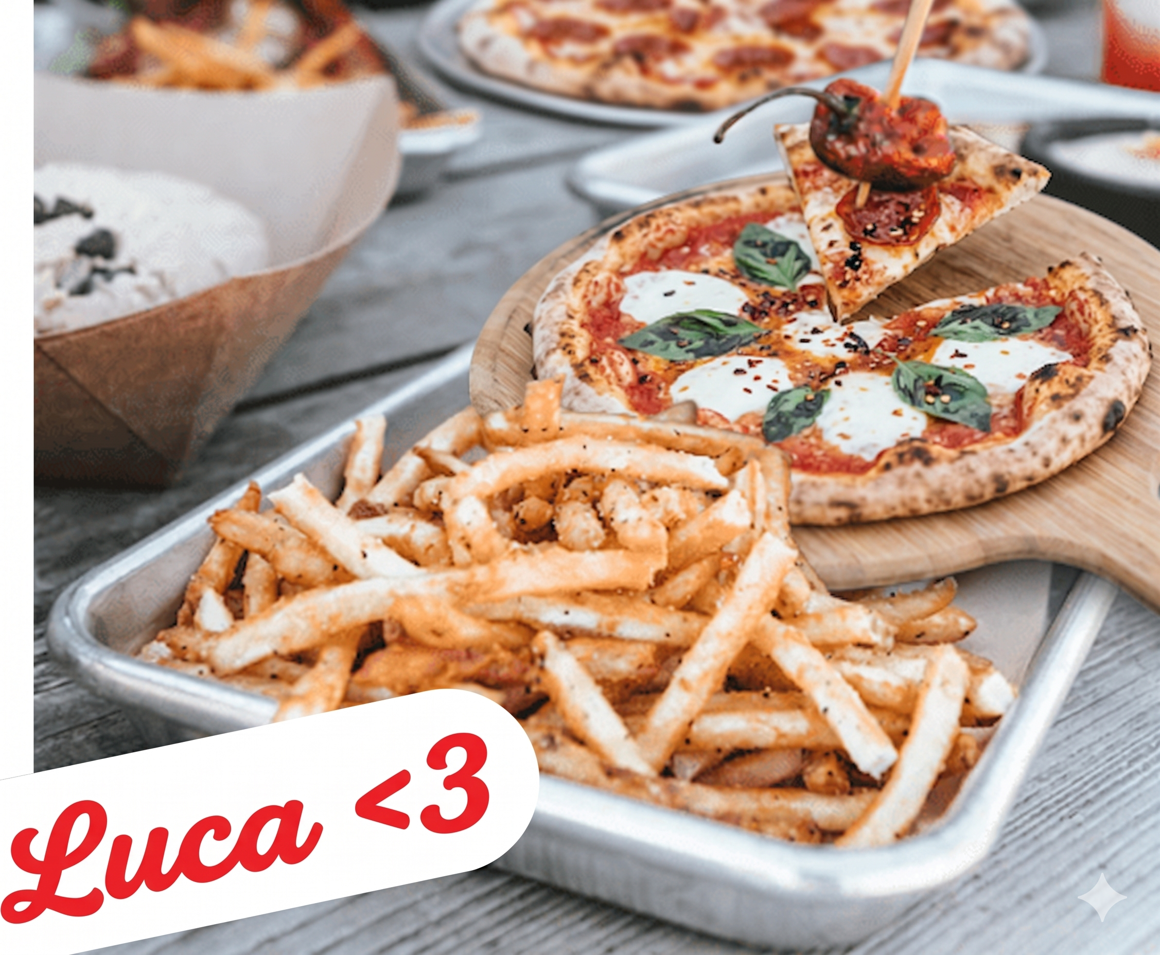 Świeża pizza Pizzerii Luca